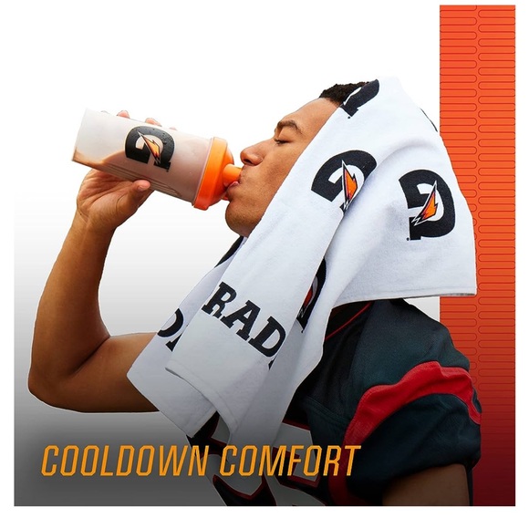 Gatorade towel - Picture 4 of 7